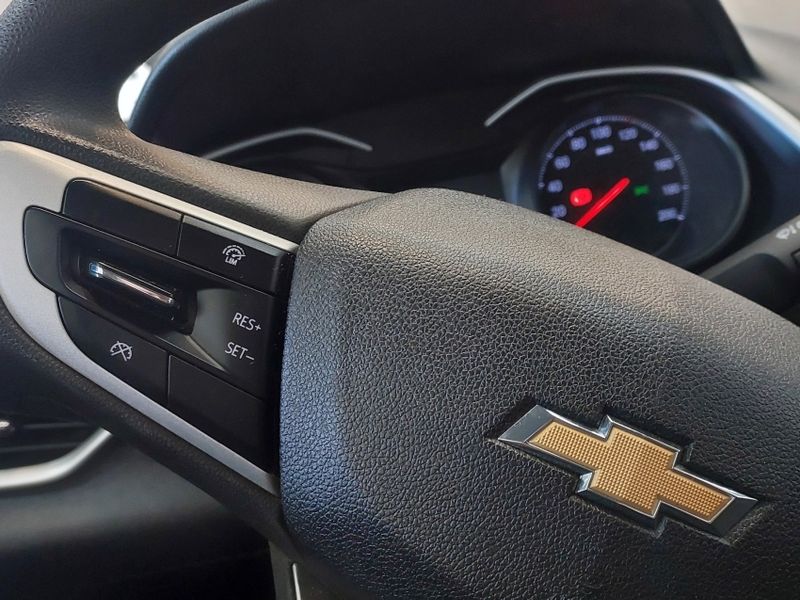 Chevrolet ONIX 1.0 TURBO FLEX LT MANUAL 2022/2023 BETIOLO NOVOS E SEMINOVOS LAJEADO / Carros no Vale