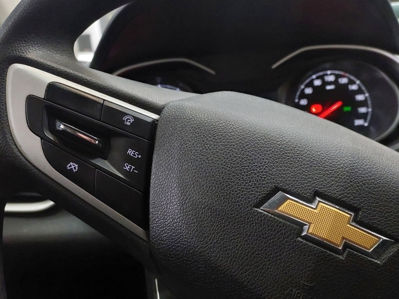 Chevrolet ONIX 1.0 TURBO FLEX LT MANUAL 2021/2022 BETIOLO NOVOS E SEMINOVOS LAJEADO / Carros no Vale