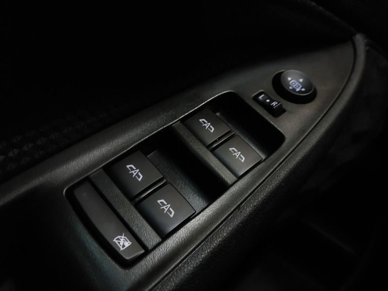 Chevrolet ONIX 1.0 TURBO FLEX LT MANUAL 2021/2022 BETIOLO NOVOS E SEMINOVOS LAJEADO / Carros no Vale