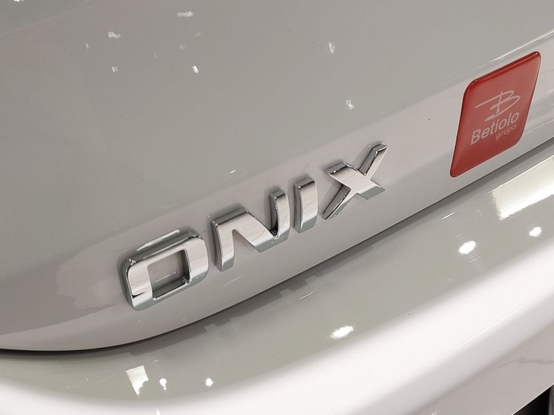 Chevrolet ONIX 1.0 TURBO FLEX LT MANUAL 2022/2023 BETIOLO NOVOS E SEMINOVOS LAJEADO / Carros no Vale