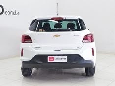 Chevrolet ONIX 1.0 TURBO FLEX LT MANUAL 2021/2022 BETIOLO NOVOS E SEMINOVOS LAJEADO / Carros no Vale