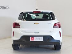 Chevrolet ONIX 1.0 TURBO FLEX LT MANUAL 2022/2023 BETIOLO NOVOS E SEMINOVOS LAJEADO / Carros no Vale