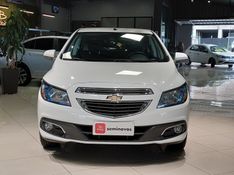 Chevrolet ONIX 1.4 MPFI LTZ 8V FLEX 4P MANUAL 2015/2015 BETIOLO NOVOS E SEMINOVOS LAJEADO / Carros no Vale