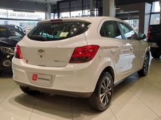 Chevrolet ONIX 1.4 MPFI LTZ 8V FLEX 4P MANUAL 2015/2015 BETIOLO NOVOS E SEMINOVOS LAJEADO / Carros no Vale
