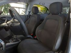 Chevrolet ONIX 1.4 MPFI LTZ 8V FLEX 4P MANUAL 2015/2015 BETIOLO NOVOS E SEMINOVOS LAJEADO / Carros no Vale