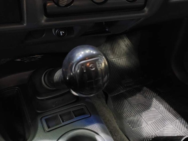 Chevrolet S10 2.8 4X4 CD 12V TURBO INTERCOOLER DIESEL 4P MANUAL 2001/2001 BETIOLO NOVOS E SEMINOVOS LAJEADO / Carros no Vale
