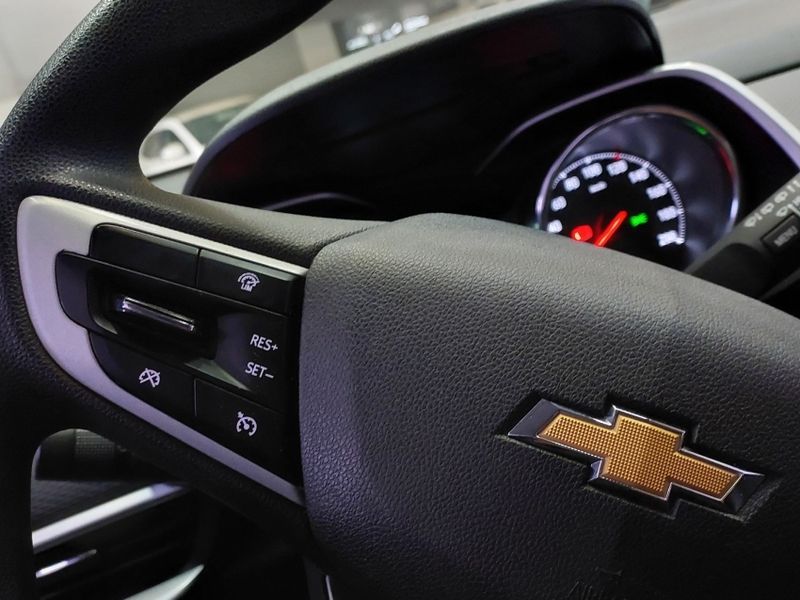 Chevrolet TRACKER 1.0 TURBO FLEX LT AUTOMÁTICO 2021/2022 BETIOLO NOVOS E SEMINOVOS LAJEADO / Carros no Vale