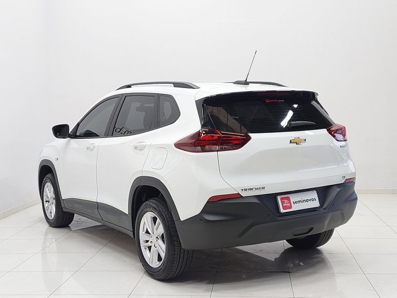 Chevrolet TRACKER 1.0 TURBO FLEX LT AUTOMÁTICO 2022/2023 BETIOLO NOVOS E SEMINOVOS LAJEADO / Carros no Vale