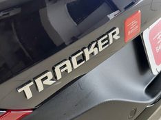 Chevrolet TRACKER 1.0 TURBO FLEX MIDNIGHT AUTOMÁTICO 2023/2024 BETIOLO NOVOS E SEMINOVOS LAJEADO / Carros no Vale