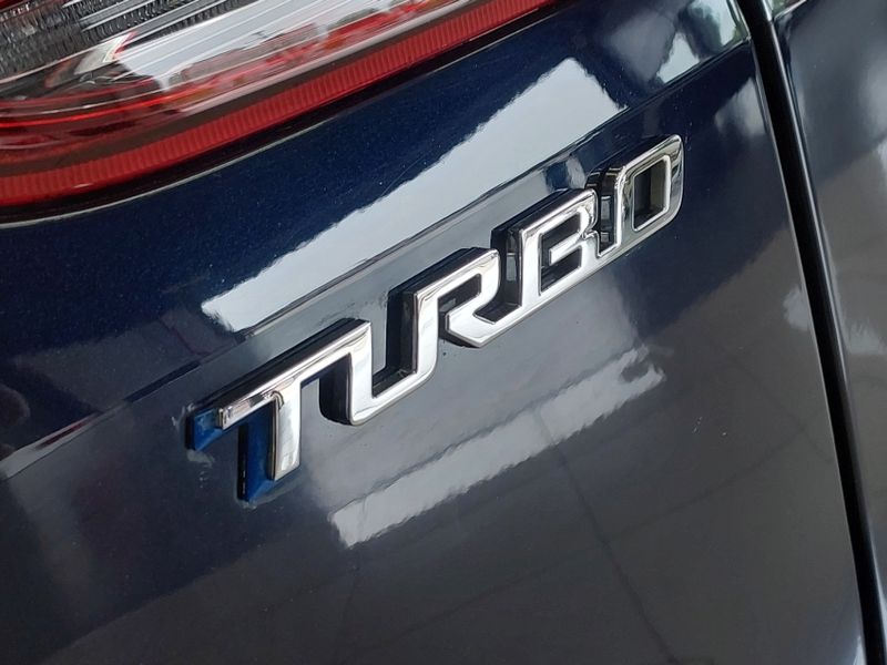 Chevrolet TRACKER 1.0 TURBO FLEX MIDNIGHT AUTOMÁTICO 2023/2024 BETIOLO NOVOS E SEMINOVOS LAJEADO / Carros no Vale