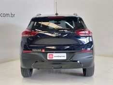 Chevrolet TRACKER 1.0 TURBO FLEX MIDNIGHT AUTOMÁTICO 2023/2024 BETIOLO NOVOS E SEMINOVOS LAJEADO / Carros no Vale