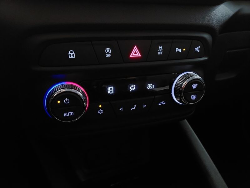 Chevrolet TRACKER 1.2 TURBO FLEX PREMIER AUTOMÁTICO 2020/2021 BETIOLO NOVOS E SEMINOVOS LAJEADO / Carros no Vale