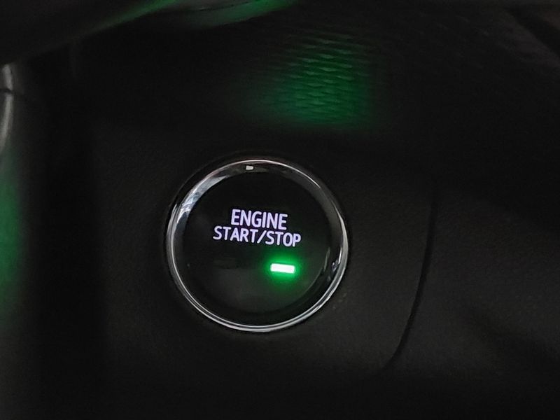 Chevrolet TRACKER 1.2 TURBO FLEX PREMIER AUTOMÁTICO 2021/2022 BETIOLO NOVOS E SEMINOVOS LAJEADO / Carros no Vale