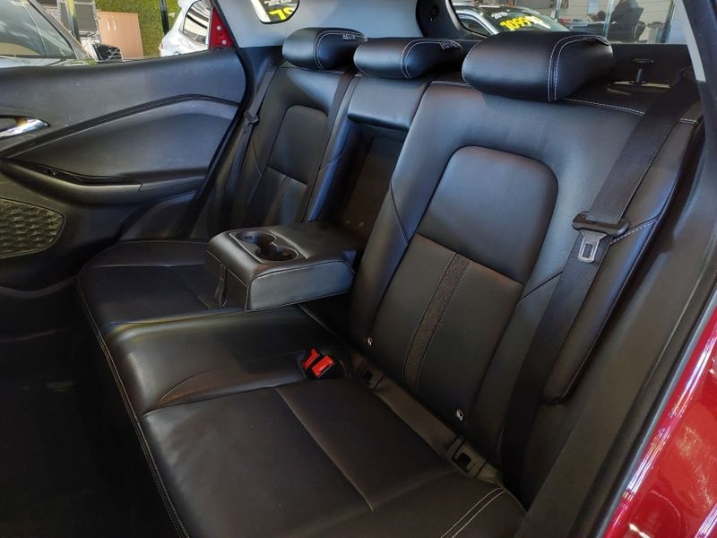 Chevrolet TRACKER 1.2 TURBO FLEX PREMIER AUTOMÁTICO 2021/2022 BETIOLO NOVOS E SEMINOVOS LAJEADO / Carros no Vale