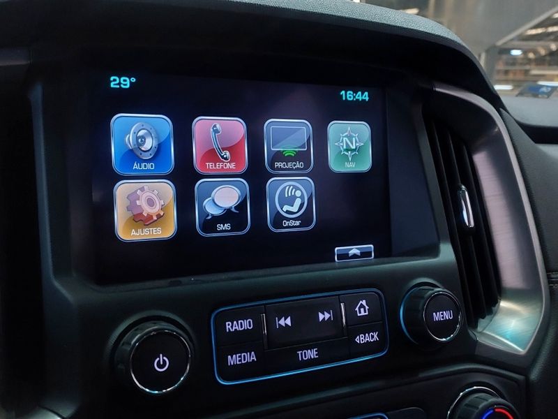 Chevrolet TRAILBLAZER 2.8 LTZ 4X4 16V TURBO DIESEL 4P AUTOMÁTICO 2017/2018 BETIOLO NOVOS E SEMINOVOS LAJEADO / Carros no Vale