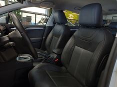 Citroen C4 LOUNGE 1.6 THP FLEX FEEL BVA 2018/2019 BETIOLO NOVOS E SEMINOVOS LAJEADO / Carros no Vale
