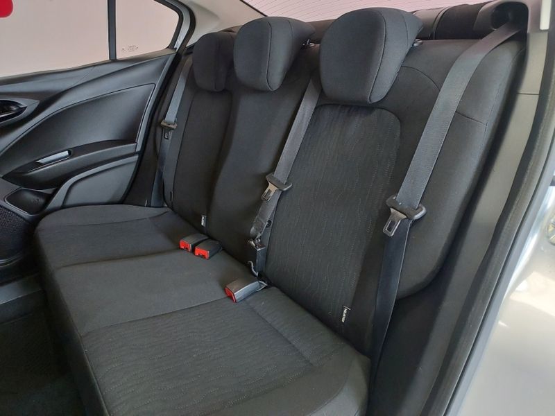 Fiat CRONOS 1.3 FIREFLY FLEX DRIVE MANUAL 2021/2022 BETIOLO NOVOS E SEMINOVOS LAJEADO / Carros no Vale