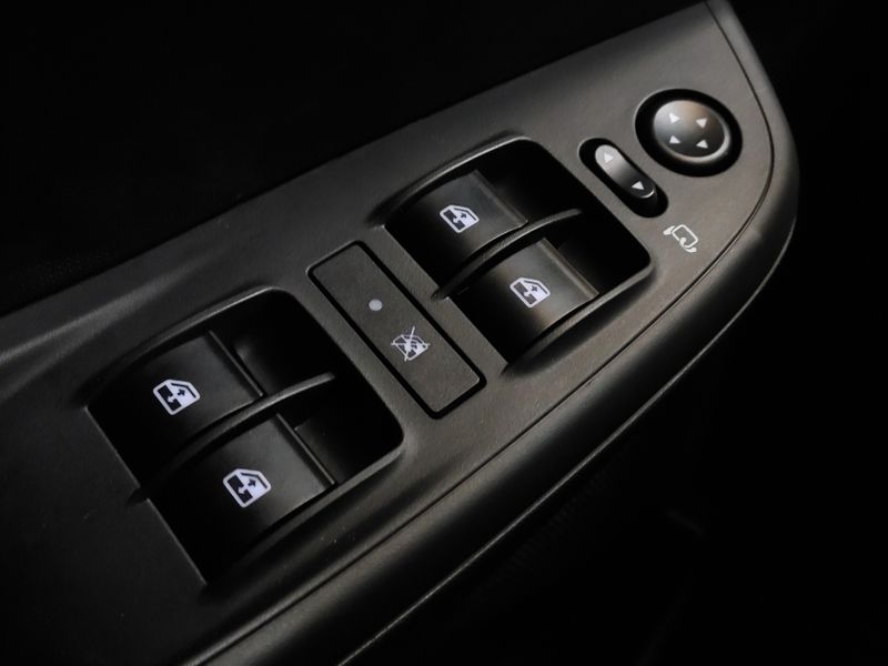 Fiat FASTBACK 1.0 TURBO 200 FLEX AUDACE CVT 2023/2023 BETIOLO NOVOS E SEMINOVOS LAJEADO / Carros no Vale