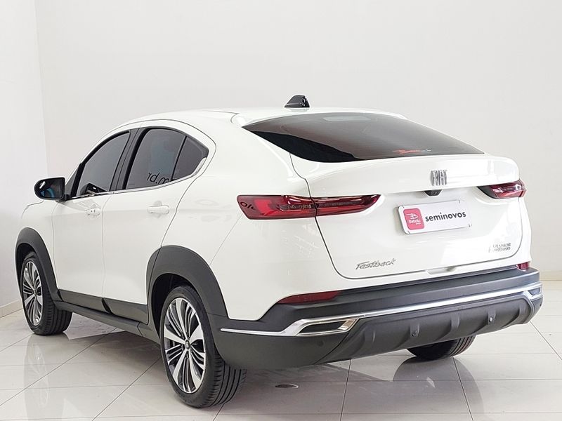 Fiat FASTBACK 1.0 TURBO 200 FLEX AUDACE CVT 2023/2023 BETIOLO NOVOS E SEMINOVOS LAJEADO / Carros no Vale