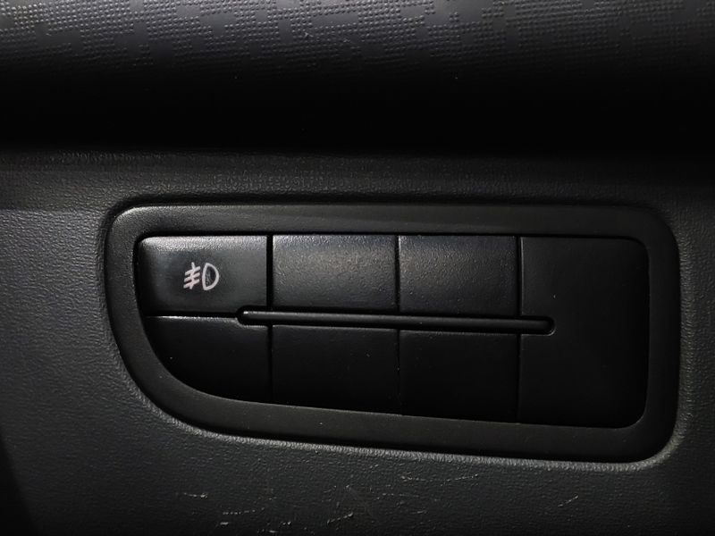 Fiat FIORINO 1.4 MPI FURGÃO ENDURANCE 8V FLEX 2P MANUAL 2021/2021 BETIOLO NOVOS E SEMINOVOS LAJEADO / Carros no Vale