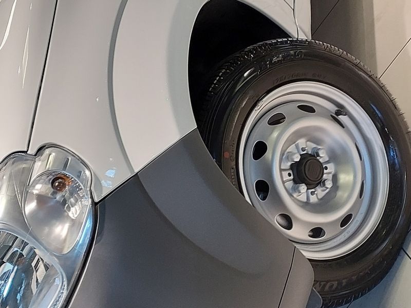 Fiat FIORINO 1.4 MPI FURGÃO ENDURANCE 8V FLEX 2P MANUAL 2021/2021 BETIOLO NOVOS E SEMINOVOS LAJEADO / Carros no Vale