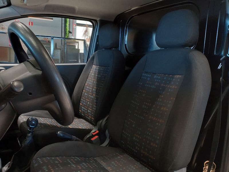 Fiat FIORINO 1.4 MPI FURGÃO ENDURANCE 8V FLEX 2P MANUAL 2021/2021 BETIOLO NOVOS E SEMINOVOS LAJEADO / Carros no Vale
