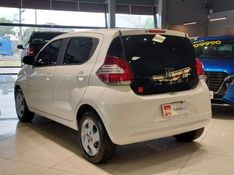 Fiat MOBI 1.0 EVO FLEX LIKE MANUAL 2018/2019 BETIOLO NOVOS E SEMINOVOS LAJEADO / Carros no Vale