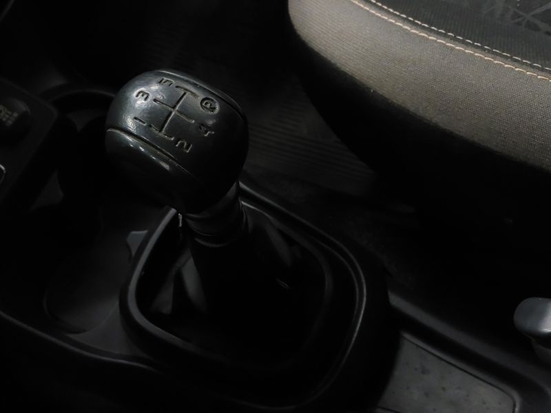 Fiat MOBI 1.0 EVO FLEX TREKKING MANUAL 2021/2022 BETIOLO NOVOS E SEMINOVOS LAJEADO / Carros no Vale
