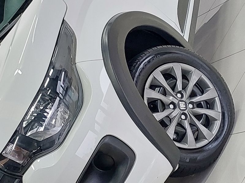 Fiat MOBI 1.0 EVO FLEX TREKKING MANUAL 2021/2022 BETIOLO NOVOS E SEMINOVOS LAJEADO / Carros no Vale