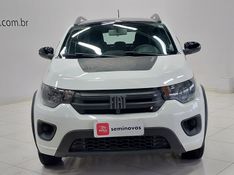 Fiat MOBI 1.0 EVO FLEX TREKKING MANUAL 2021/2022 BETIOLO NOVOS E SEMINOVOS LAJEADO / Carros no Vale