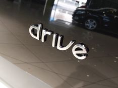 Fiat MOBI 1.0 FIREFLY FLEX DRIVE MANUAL 2019/2020 BETIOLO NOVOS E SEMINOVOS LAJEADO / Carros no Vale