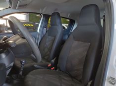Fiat MOBI 1.0 FIREFLY FLEX DRIVE MANUAL 2019/2020 BETIOLO NOVOS E SEMINOVOS LAJEADO / Carros no Vale