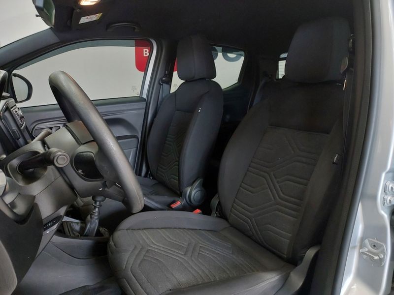Fiat STRADA 1.3 FIREFLY FLEX FREEDOM CD MANUAL 2023/2024 BETIOLO NOVOS E SEMINOVOS LAJEADO / Carros no Vale