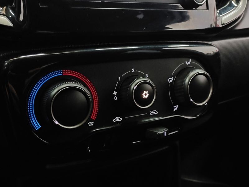 Fiat STRADA 1.3 FIREFLY FLEX VOLCANO CD MANUAL 2023/2024 BETIOLO NOVOS E SEMINOVOS LAJEADO / Carros no Vale