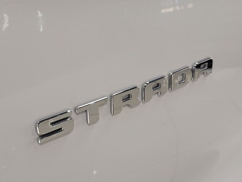 Fiat STRADA 1.4 FIRE FLEX ENDURANCE CS MANUAL 2022/2022 BETIOLO NOVOS E SEMINOVOS LAJEADO / Carros no Vale