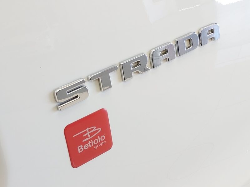 Fiat STRADA 1.4 FIRE FLEX ENDURANCE CS MANUAL 2022/2022 BETIOLO NOVOS E SEMINOVOS LAJEADO / Carros no Vale