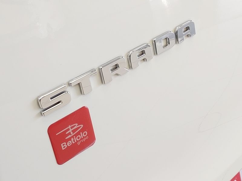 Fiat STRADA 1.4 FIRE FLEX ENDURANCE CS MANUAL 2023/2023 BETIOLO NOVOS E SEMINOVOS LAJEADO / Carros no Vale