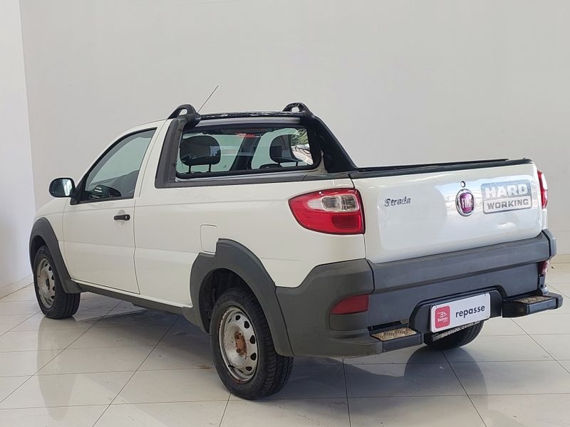 Fiat STRADA 1.4 MPI HARD WORKING CS 8V FLEX 2P MANUAL 2019/2020 BETIOLO NOVOS E SEMINOVOS LAJEADO / Carros no Vale