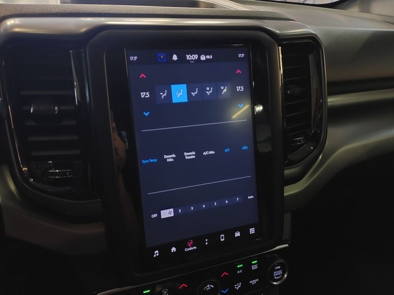 Fiat TORO 1.3 TURBO 270 FLEX VOLCANO AT6 2023/2023 BETIOLO NOVOS E SEMINOVOS LAJEADO / Carros no Vale