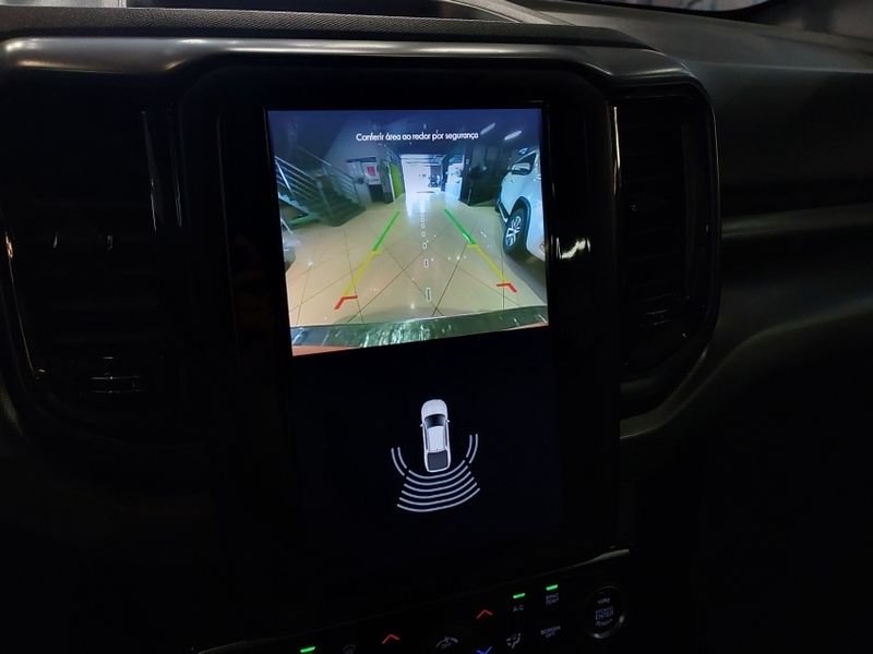 Fiat TORO 1.3 TURBO 270 FLEX VOLCANO AT6 2023/2023 BETIOLO NOVOS E SEMINOVOS LAJEADO / Carros no Vale