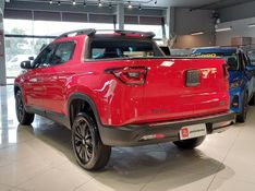 Fiat TORO 1.3 TURBO 270 FLEX VOLCANO AT6 2023/2023 BETIOLO NOVOS E SEMINOVOS LAJEADO / Carros no Vale