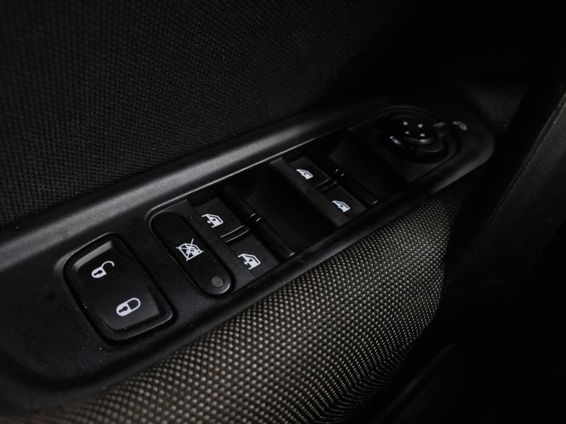 Fiat TORO 1.8 16V EVO FLEX FREEDOM AT6 2018/2019 BETIOLO NOVOS E SEMINOVOS LAJEADO / Carros no Vale