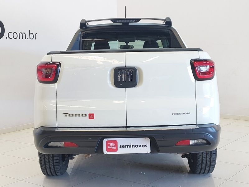 Fiat TORO 1.8 16V EVO FLEX FREEDOM AT6 2018/2019 BETIOLO NOVOS E SEMINOVOS LAJEADO / Carros no Vale