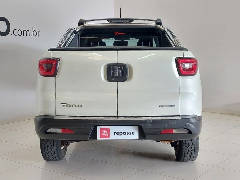 Fiat TORO 1.8 16V EVO FLEX FREEDOM AT6 2018/2019 BETIOLO NOVOS E SEMINOVOS LAJEADO / Carros no Vale