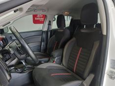 Fiat TORO 2.0 16V TURBO DIESEL FREEDOM 4WD AT9 2020/2021 BETIOLO NOVOS E SEMINOVOS LAJEADO / Carros no Vale