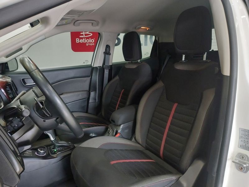 Fiat TORO 2.0 16V TURBO DIESEL FREEDOM 4WD AT9 2020/2021 BETIOLO NOVOS E SEMINOVOS LAJEADO / Carros no Vale