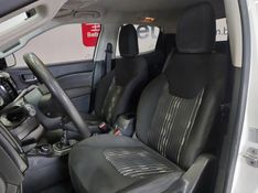 Fiat TORO 2.0 16V TURBO DIESEL FREEDOM 4WD MANUAL 2016/2017 BETIOLO NOVOS E SEMINOVOS LAJEADO / Carros no Vale