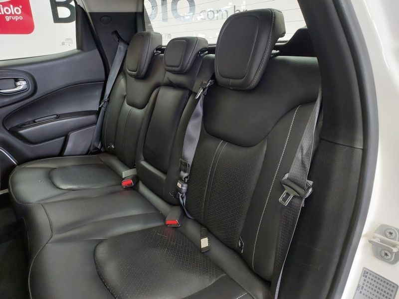 Fiat TORO 2.0 16V TURBO DIESEL VOLCANO 4WD AT9 2022/2022 BETIOLO NOVOS E SEMINOVOS LAJEADO / Carros no Vale