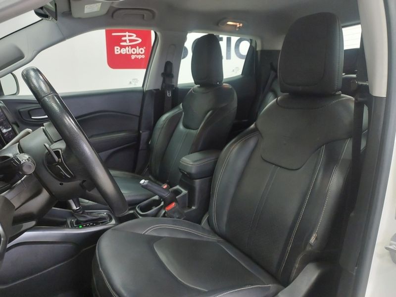 Fiat TORO 2.0 16V TURBO DIESEL VOLCANO 4WD AT9 2022/2022 BETIOLO NOVOS E SEMINOVOS LAJEADO / Carros no Vale
