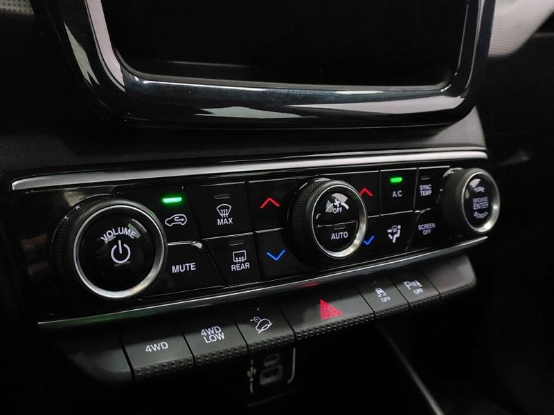 Fiat TORO 2.0 16V TURBO DIESEL VOLCANO 4WD AT9 2022/2022 BETIOLO NOVOS E SEMINOVOS LAJEADO / Carros no Vale